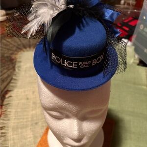 Blue Mini Top Hat with Feathers - Doctor Who